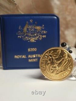 $200 Dollar Australian Gold Coin 1983 Koala 22 Carat Royal Australia Mint
