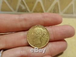 Antique 1864 young Victoria head gold coin full sovereign sheild back London